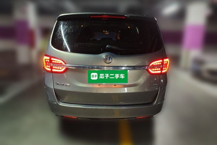 Used Buick GL8 2018 28T Luxury Model China VI Standard Rear