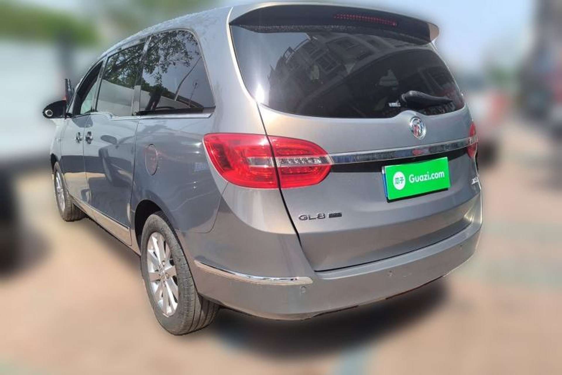 Used Buick GL8 2018 28T Luxury Model China VI Standard Rear Left 45 Deg