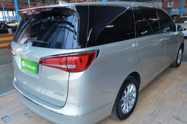 Used Buick GL8 2018 ES 28T Premium Model China VI Standard Rear Right 45 Deg
