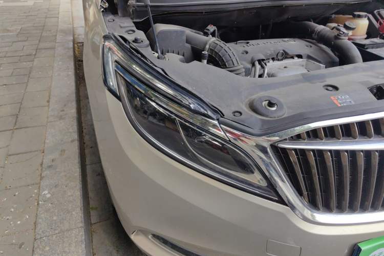 Used Buick GL8 2018 ES 28T Comfort Model China VI Standard Right Front Headlight