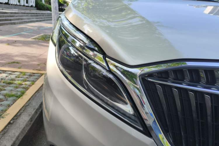 Used Buick GL8 2018 ES 28T Premium Model China VI Standard Right Front Headlight