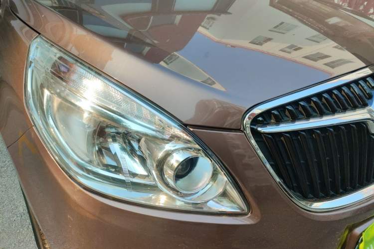 Used Buick GL8 2018 28T Prestige Version China VI Standard Right Front Headlight
