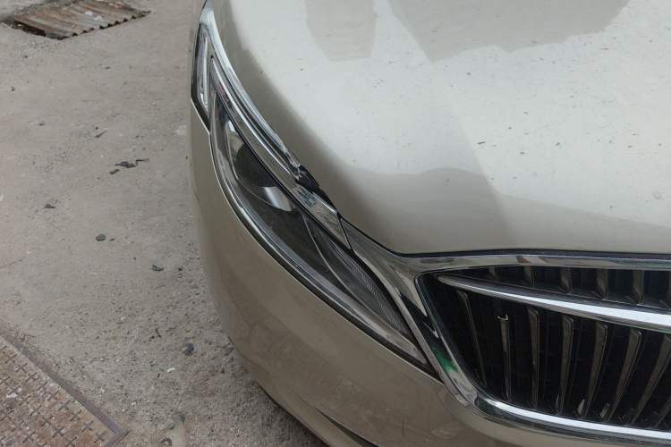 Used Buick GL8 2018 ES 28T Comfort Model China VI Standard Right Front Headlight