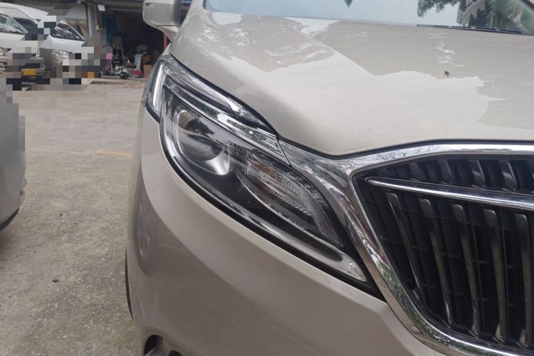 Used Buick GL8 2018 ES 28T Comfort Model China VI Standard Right Front Headlight