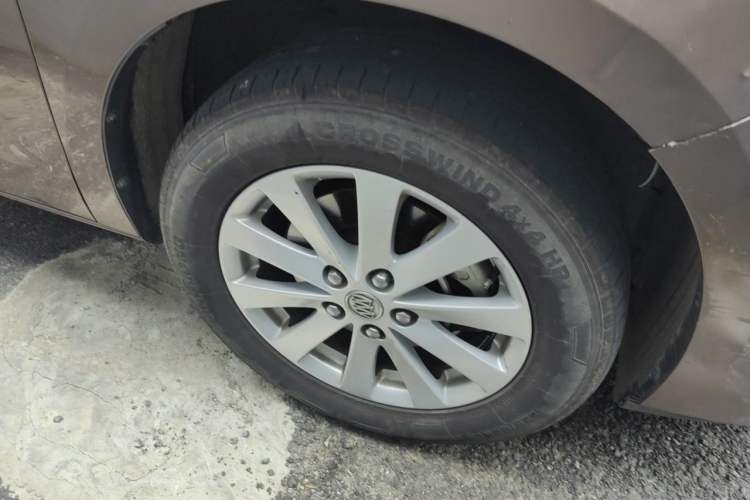 Used Buick GL8 2018 28T Comfort Model China VI Standard Right Front Wheel Hub