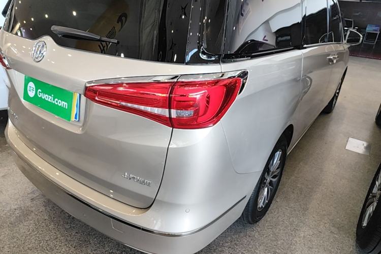 Used Buick GL8 2018 ES 28T Luxury Model China VI Standard Right Rear Taillight