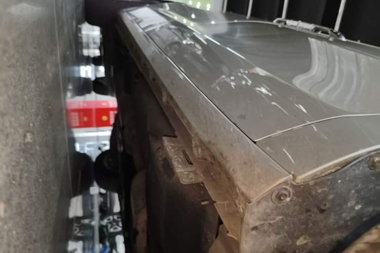 Used Buick GL8 2018 ES 28T Premium Model China VI Standard Right Side Sill