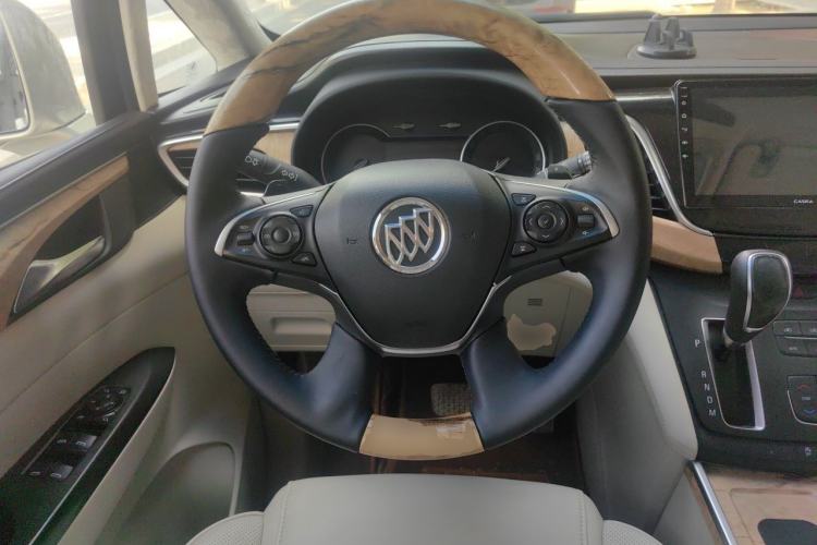 Used Buick GL8 2018 ES 28T Comfort Model China VI Standard Steering Wheel