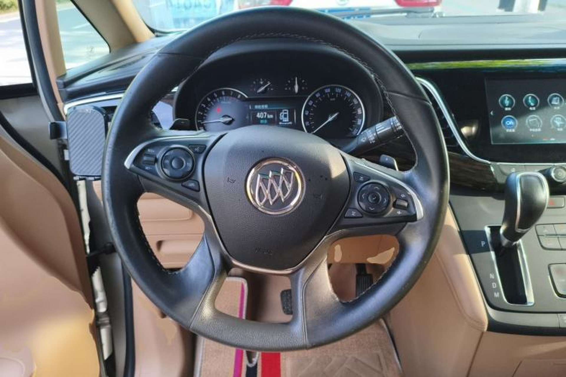 Used Buick GL8 2018 ES 28T Premium Model China VI Standard Steering Wheel