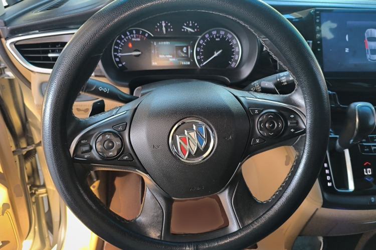 Used Buick GL8 2018 ES 28T Flagship Model China VI Standard Steering Wheel