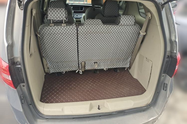 Used Buick GL8 2018 28T Comfort Model China VI Standard Trunk