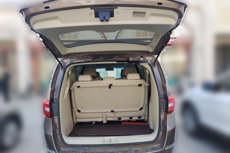 Used Buick GL8 2018 28T Luxury Model China VI Standard Trunk
