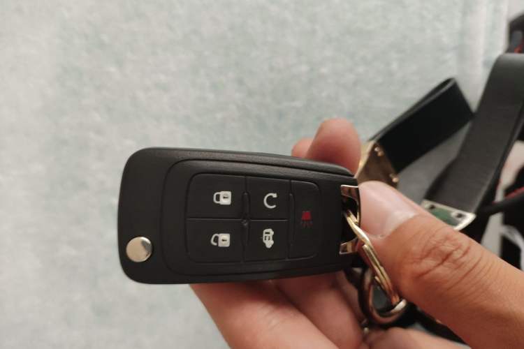 Used Buick GL8 2018 28T Prestige Version China VI Standard Vehicle Key