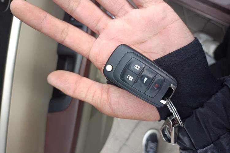 Used Buick GL8 2018 28T Comfort Model China VI Standard Vehicle Key