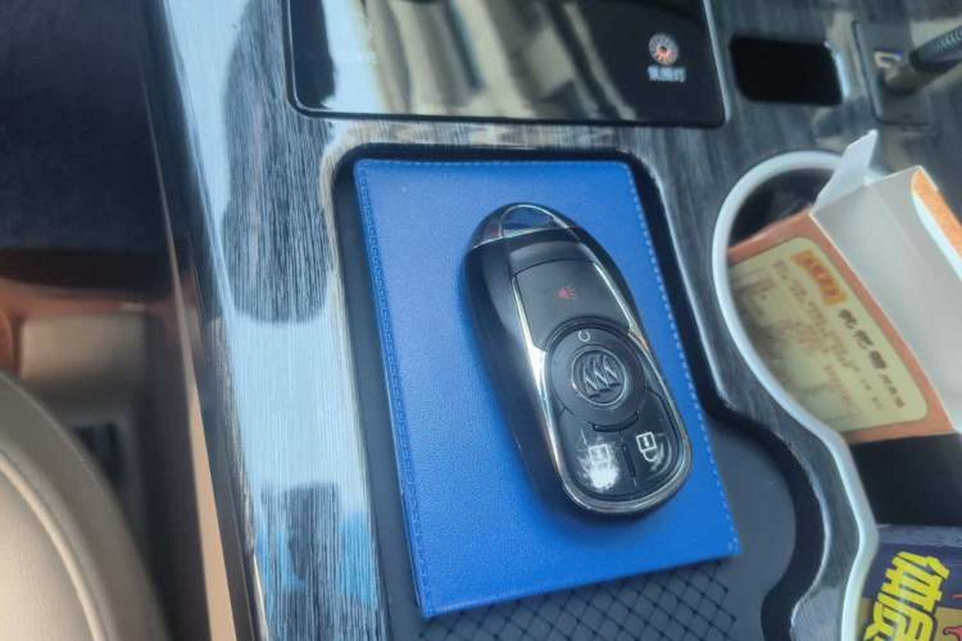 Used Buick GL8 2018 ES 28T Premium Model China VI Standard Vehicle Key