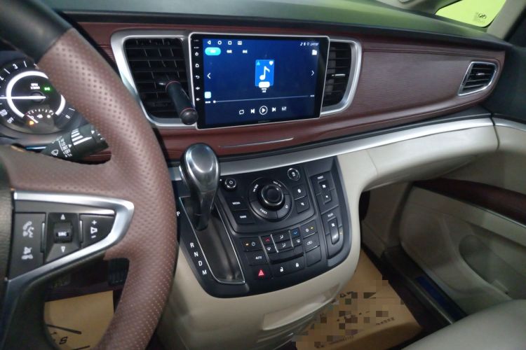 Used Buick GL8 2018 28T Luxury Model China VI Standard Audio And AC Panel