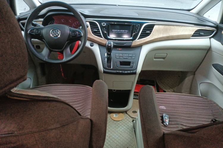 Used Buick GL8 2018 ES 28T Comfort Model China VI Standard Center Console