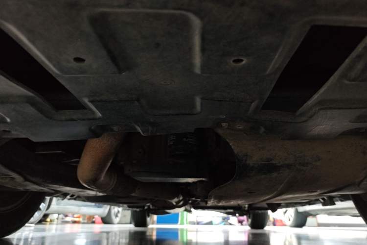 Used Buick GL8 2018 ES 28T Flagship Model China VI Standard Chassis Front