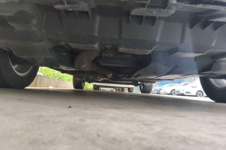 Used Buick GL8 2018 28T Comfort Model China VI Standard Chassis Front