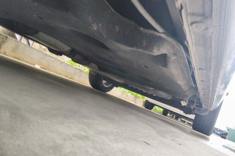 Used Buick GL8 2018 28T Comfort Model China VI Standard Chassis Front Left