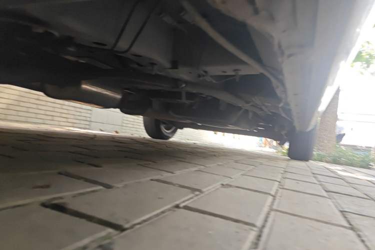 Used Buick GL8 2018 28T Prestige Version China VI Standard Chassis Front Left