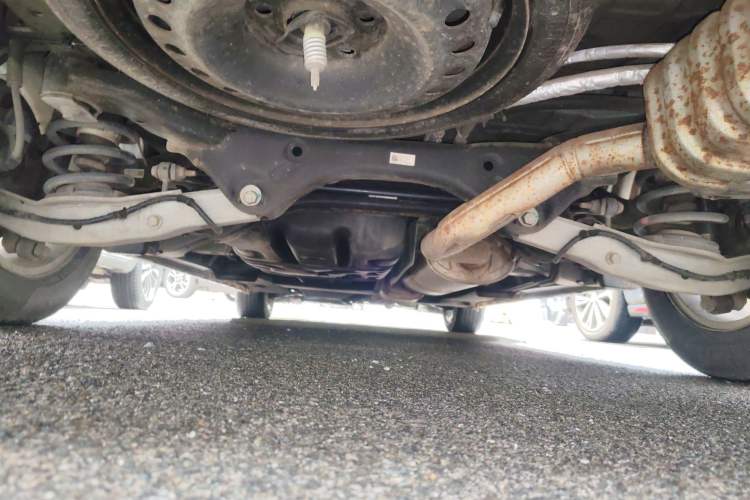 Used Buick GL8 2018 ES 28T Premium Model China VI Standard Chassis Rear