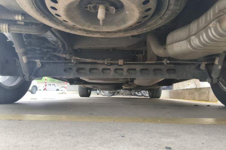 Used Buick GL8 2018 28T Comfort Model China VI Standard Chassis Rear