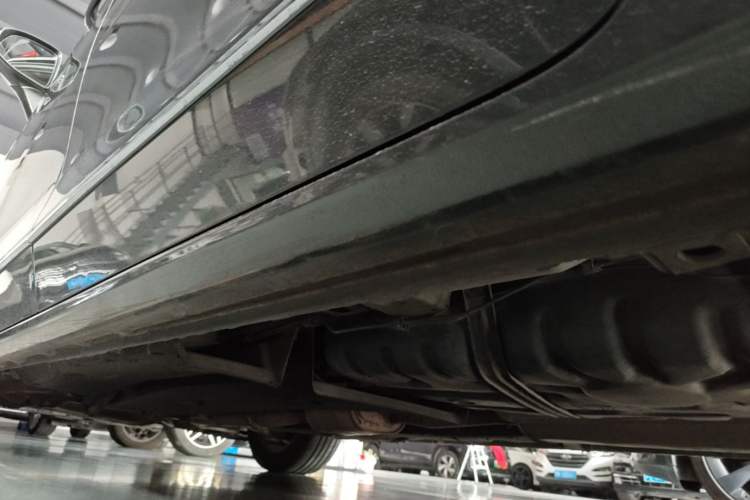 Used Buick GL8 2018 ES 28T Flagship Model China VI Standard Chassis Rear Left