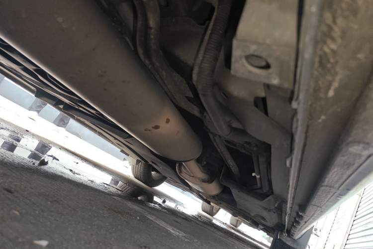 Used Buick GL8 2018 ES 28T Comfort Model China VI Standard Chassis Rear Right