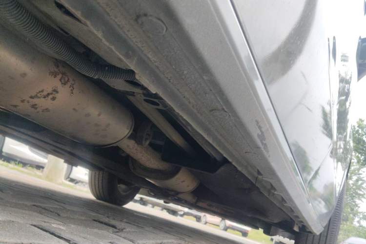 Used Buick GL8 2018 ES 28T Luxury Model China VI Standard Chassis Rear Right