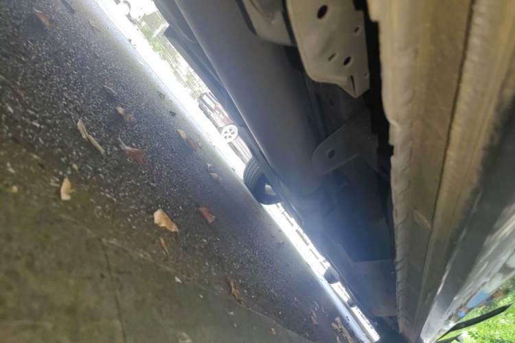 Used Buick GL8 2018 28T Comfort Model China VI Standard Chassis Rear Right