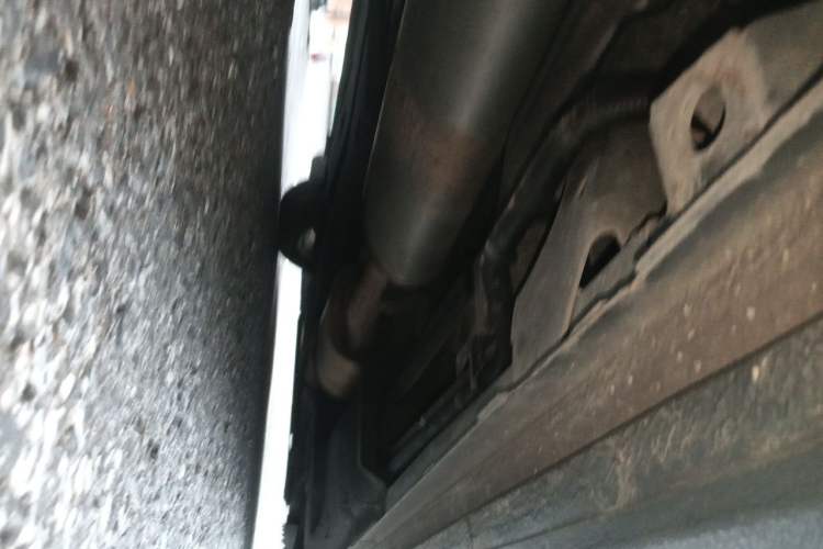 Used Buick GL8 2018 ES 28T Comfort Model China VI Standard Chassis Rear Right