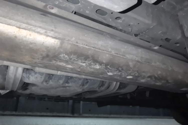 Used Buick GL8 2018 28T Luxury Model China VI Standard Chassis Rear Right