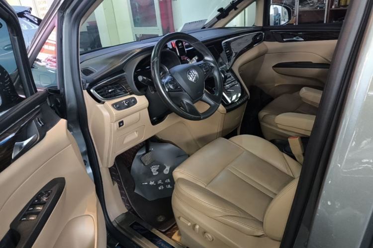 Used Buick GL8 2018 ES 28T Luxury Model China VI Standard Driver Seat