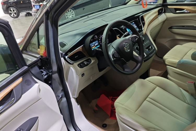 Used Buick GL8 2018 ES 28T Comfort Model China VI Standard Driver Seat