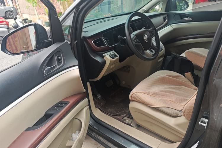 Used Buick GL8 2018 28T Comfort Model China VI Standard Driver Seat