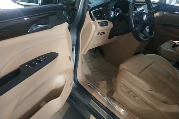 Used Buick GL8 2018 ES 28T Flagship Model China VI Standard Driver Seat