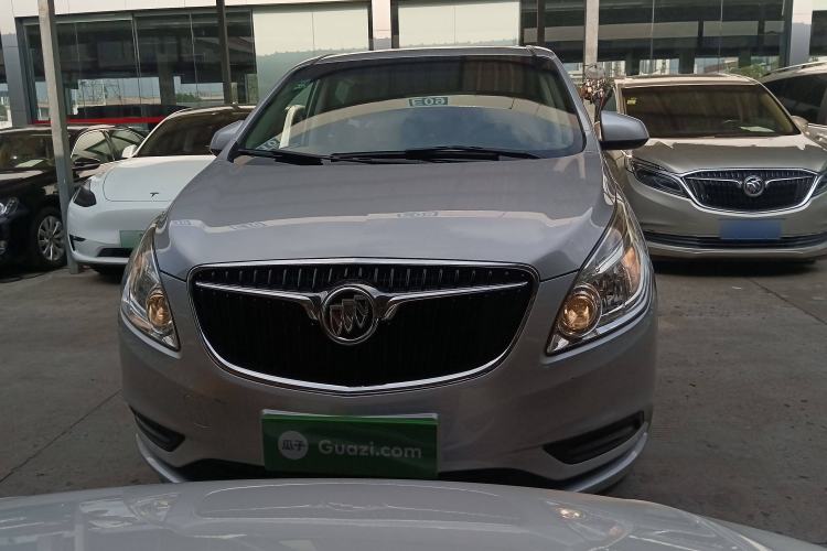 Used Buick GL8 2018 28T Luxury Model China VI Standard Exterior 1