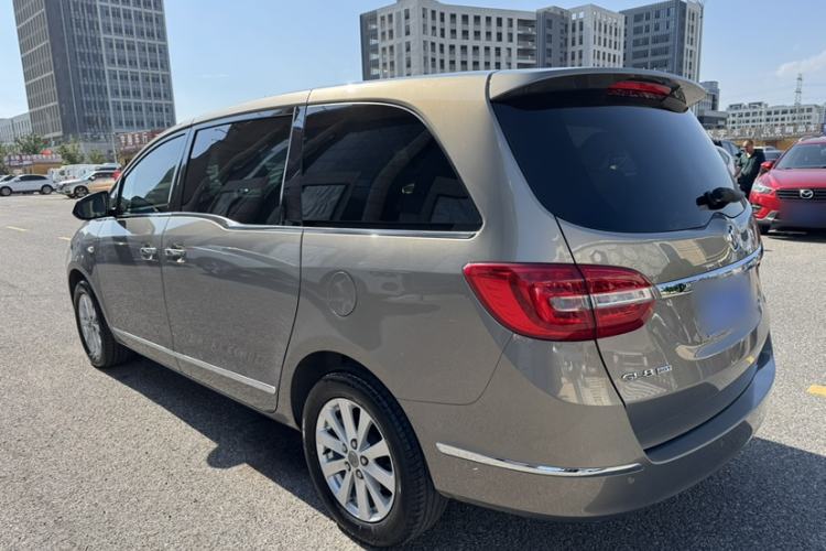Used Buick GL8 2018 28T Prestige Version China VI Standard Exterior 3