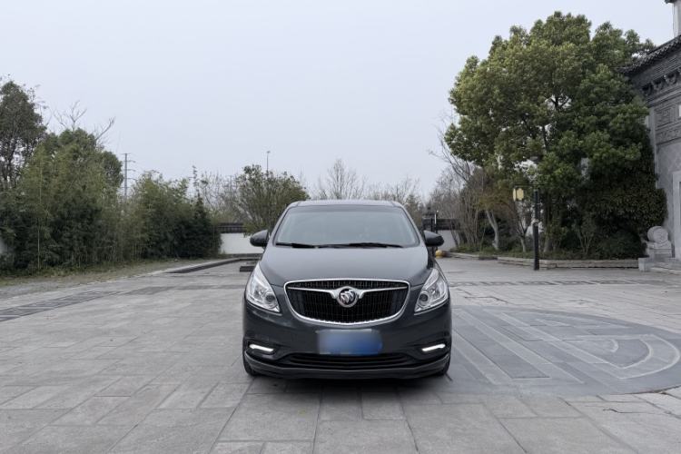 Used Buick GL8 2018 28T Luxury Model China VI Standard Exterior 3
