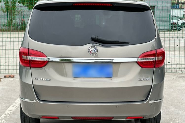 Used Buick GL8 2018 28T Comfort Model China VI Standard Exterior 4