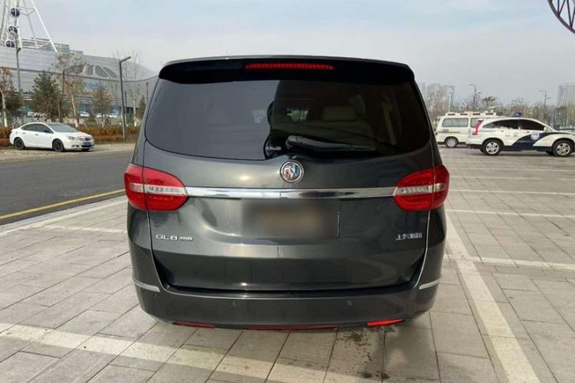 Used Buick GL8 2018 28T Prestige Version China VI Standard Exterior 4