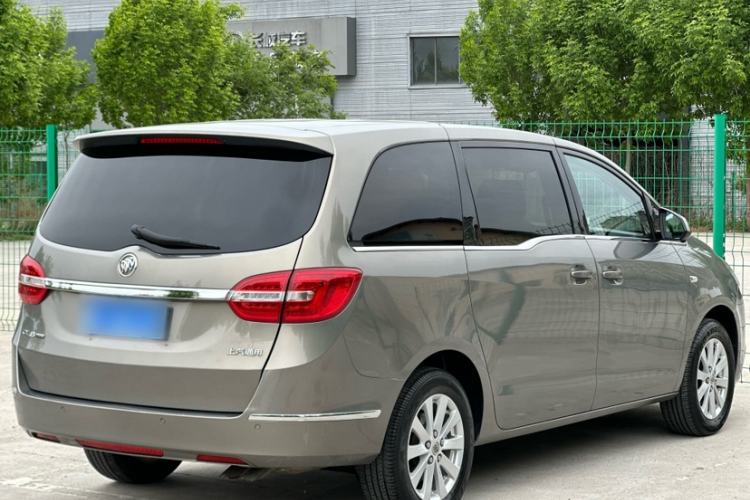 Used Buick GL8 2018 28T Comfort Model China VI Standard Exterior 5