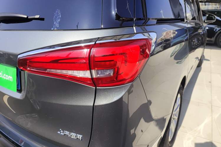 Used Buick GL8 2018 ES 28T Comfort Model China VI Standard Exterior 6
