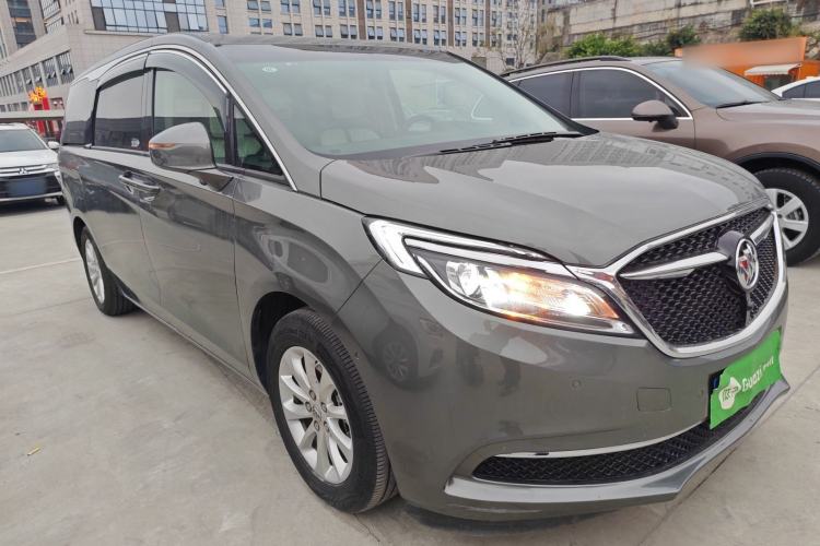 Used Buick GL8 2018 ES 28T Comfort Model China VI Standard Front Right 45 Deg