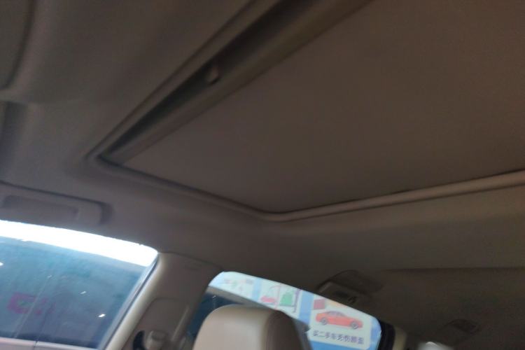 Used Buick GL8 2018 28T Luxury Model China VI Standard Headliner