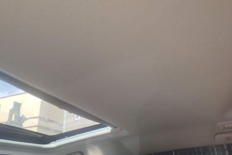 Used Buick GL8 2018 28T Prestige Version China VI Standard Headliner