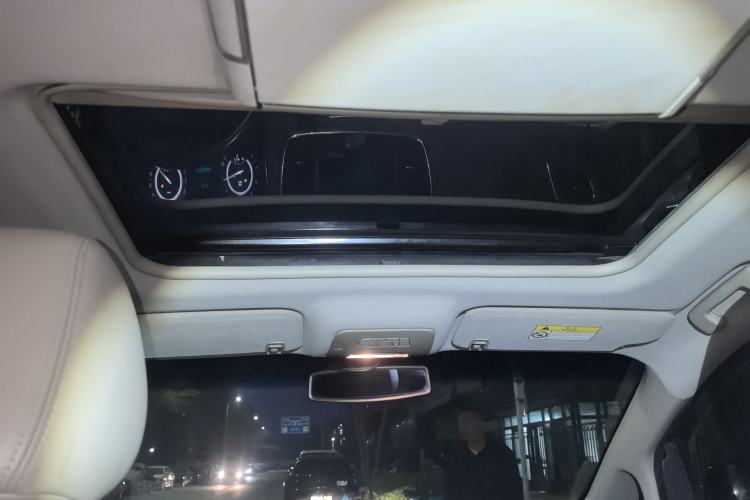 Used Buick GL8 2018 28T Luxury Model China VI Standard Headliner