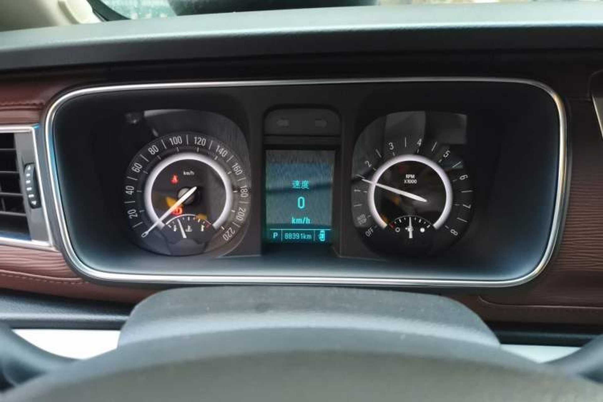 Used Buick GL8 2018 28T Luxury Model China VI Standard Instrument Cluster