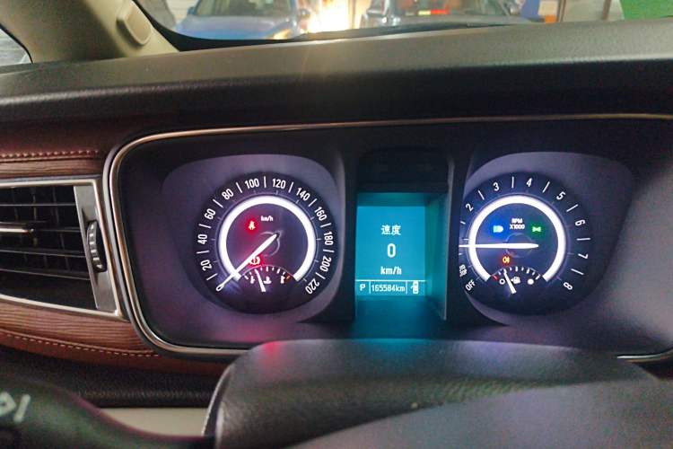 Used Buick GL8 2018 28T Luxury Model China VI Standard Instrument Cluster